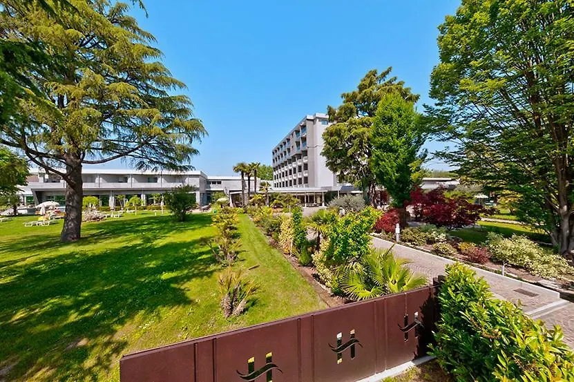 Hotel Harrys' Garden Abano Terme